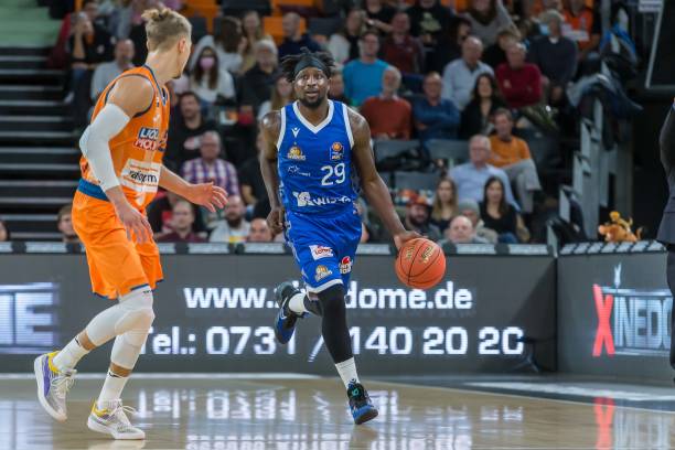 和激烈竞争 和激烈竞争