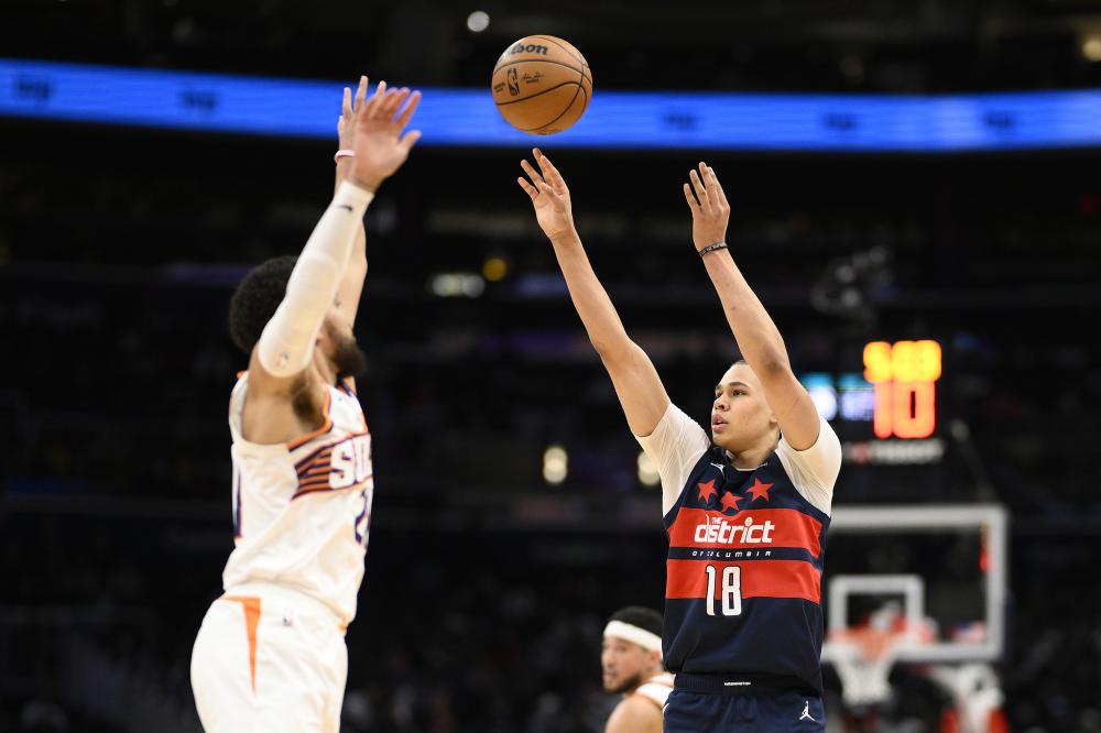 与球迷的广 与球迷的广