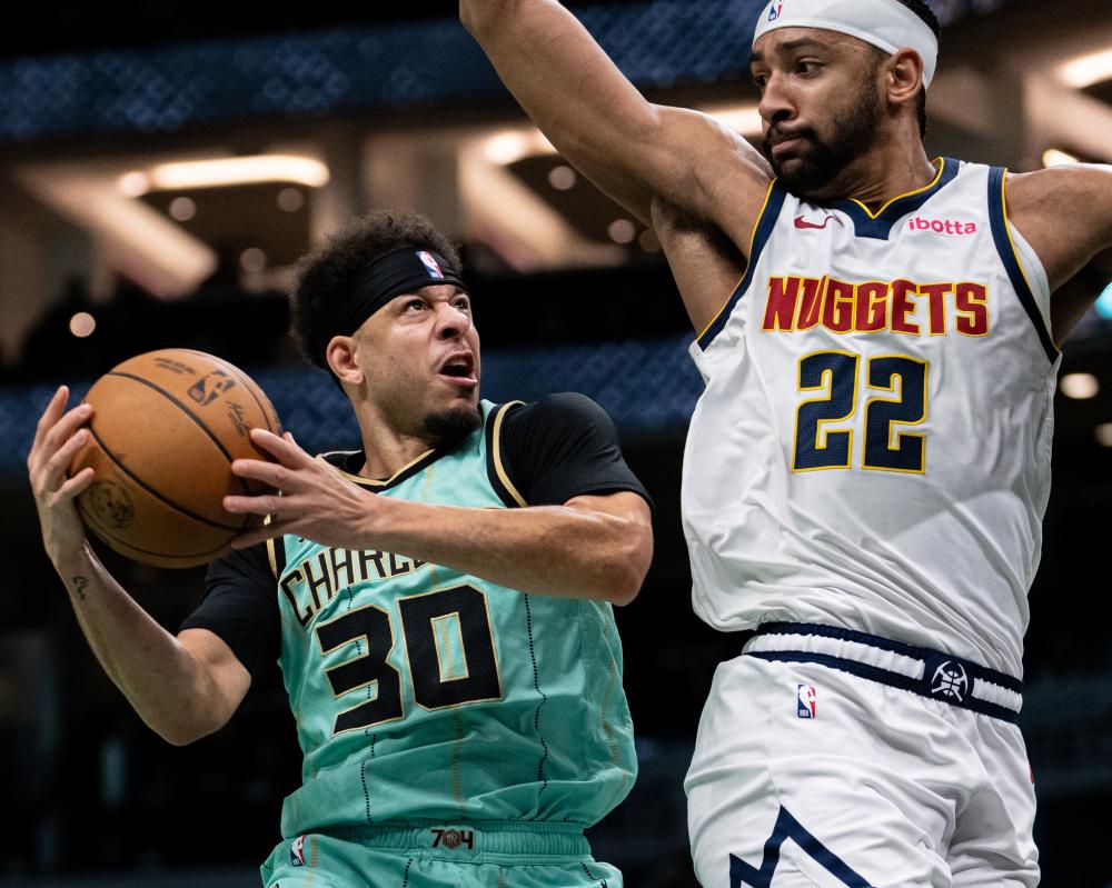 在季后赛场 在季后赛场