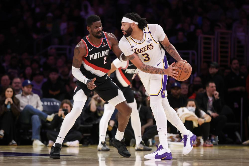 战术理解深 战术理解深